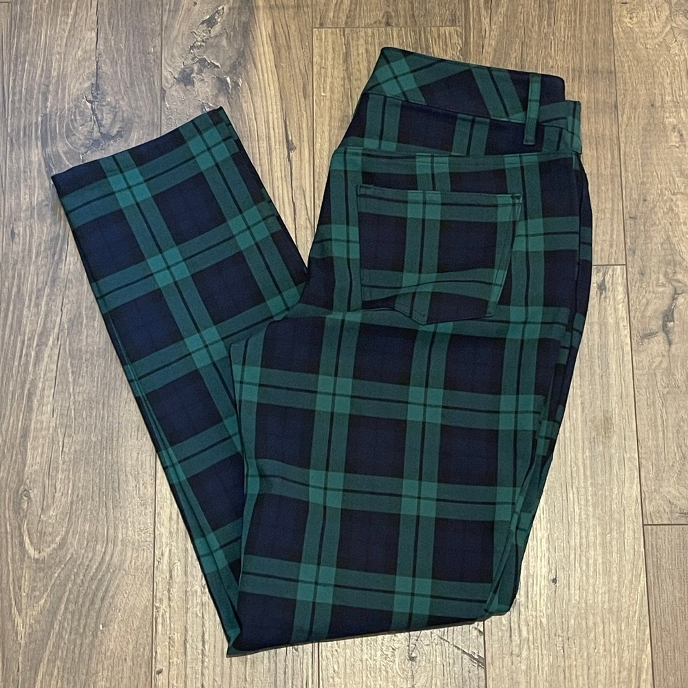 Talbots Petite Black Watch Plaid Slim Leg Pants Green Navy Blue Size 2P 2 Petite